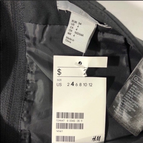 H&M Gray Mini Skirt Size 4 - Picture 2 of 6